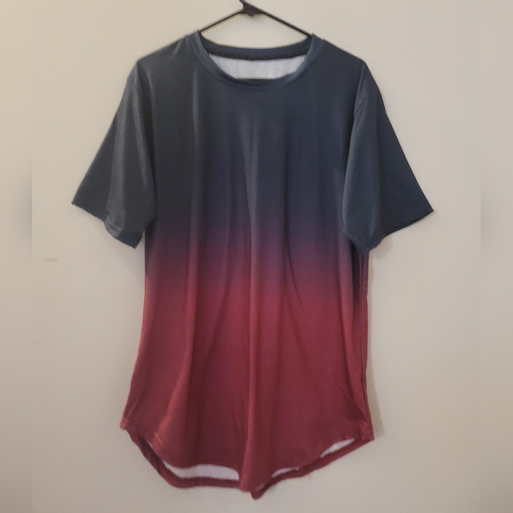 Black to maroon ombré mens t shirt size XL